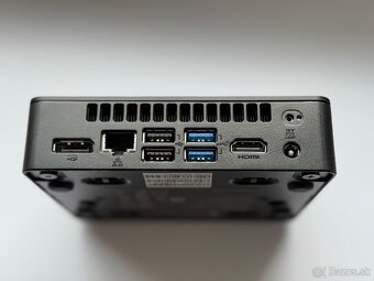 Asus Intel NUC - 2