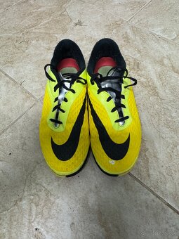 Nike Hypervenom - 2