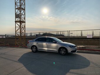 VW Jetta - 2