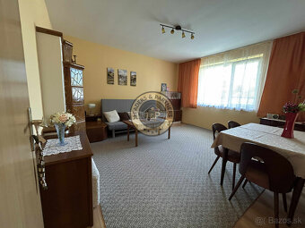 PREDAJ rodinný dom na krásnom pozemku 1300 m2 Rajka - 2