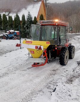 Komunálne rozmetadlo posypu a hnojiv 400 litrů - 2