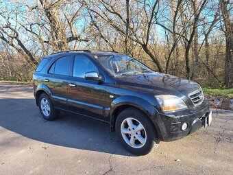 KIA SORENTO 2,5CRDI 4X4 AUTOMAT KLÍMA ŤAŽNÉ 3,5T - 2