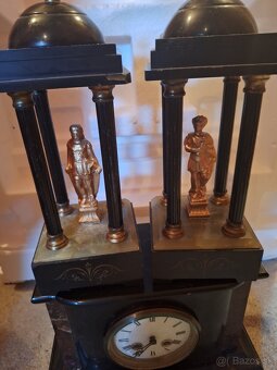 Starozitne trojdelne hodiny - 2