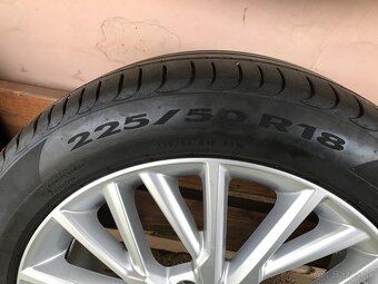 alu. disky TOYOTA C-HR / YARIS CROSS r18 - 2