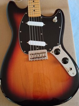 Fender Mustang player 2 - 2
