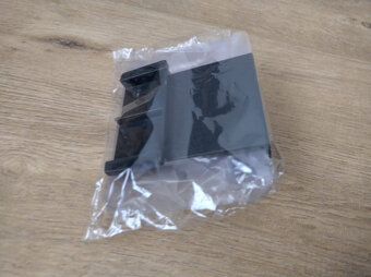 NOVY nahradny vrchnak a uchytenie na zavesny smetny kos - 2