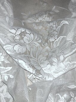 Zaclony a zavesy - 2