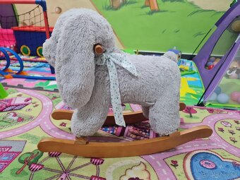 Predám hojdacieho zajacika - 2