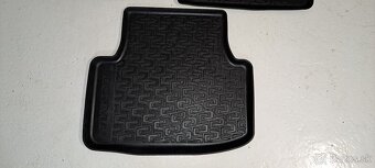 Predám gumové rohože - Octavia - 2