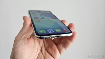 Apple iPhone 11 Pro 64GB - 2