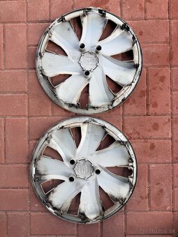 ORIGINÁL PUKLICE SEAT 2 KS - 2