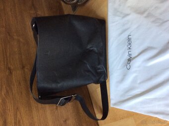 Calvin Klein kabela - 2