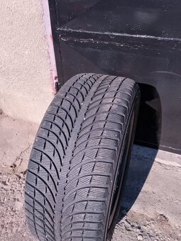Michelin Latitude 255/50/19 - 2