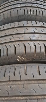 Predám 4ks slušné letné 195/65r15-91H Continental - 2