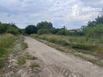 Investičný pozemok 954 m² – Ľubotice - 2