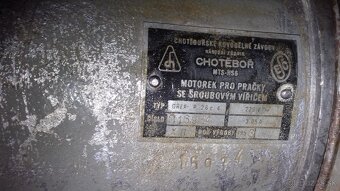 Predám elektromotor 220 V , 3 A - 2