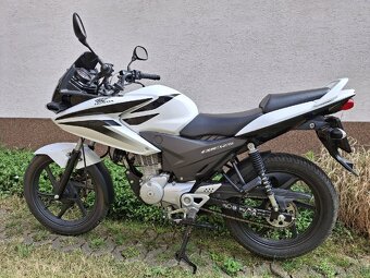 Honda CBF125 10.225km 2010 - 2