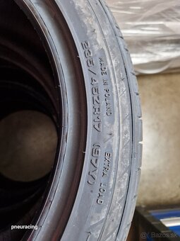 Dunlop 235/45 R17 letne - 2