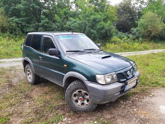 Nissan Terrano 2,7 - 2