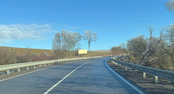 Predáme dva pozemky pri hlavnej ceste do Starej Turej - 2
