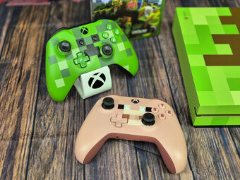 Xbox One S 1TB Minecraft, 1 ovládač a hra - 2