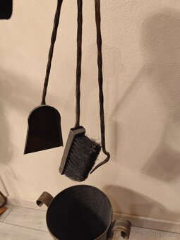 Na predaj krbové nàradie - 2