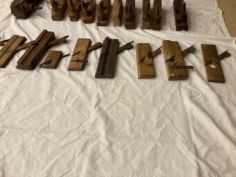 Drevený hoblik, drevené svorky - 2