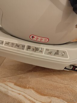 Predám autosedačku Petite Mars 360 - 2
