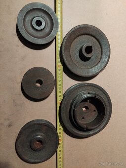 Zetor 25  remenice - 2