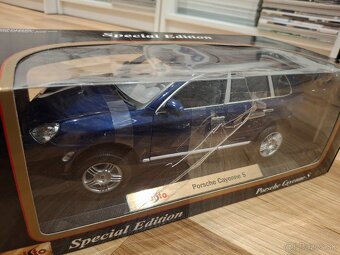 Porsche Cayenne S 1/18 - 2