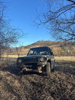 Predám pajero 1 2.6benzin - 2