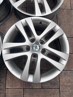 Orig. hliníkove disky Skoda R16, 5x112 - 2
