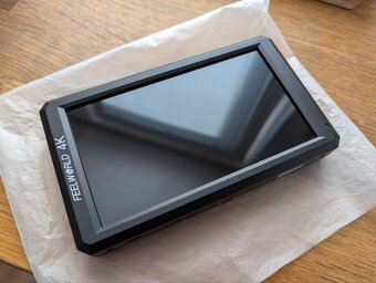 Feelworld F6 monitor - 2