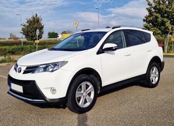 Predam Toyota Rav4, 2.0D4-D - 2