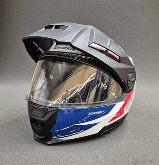 Schuberth E2 – Adventure moto prilba - 2