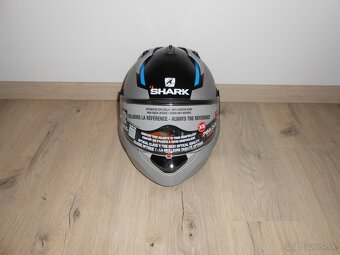 Predam krasnu novu moto prilbu znacky SHARK EVO GT SEAN - 2