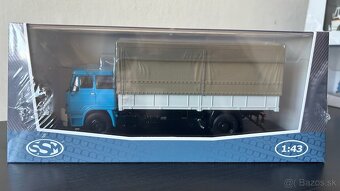 ŠKODA LIAZ 100.05 modrý valník 1:43 - SSM + biely spojler - 2