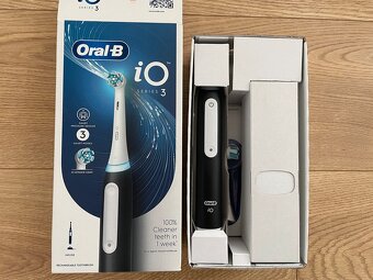 Elektrická kefka Oral B iO3 - 2