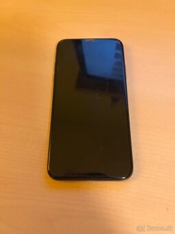 iPhone X 64GB-batéria 75% - 2