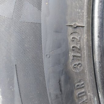 225/60 r17 Kia sportage - 2