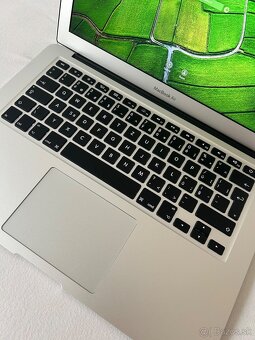 MacBook Air 13” (2017) - 2