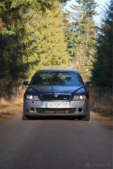 Octavia 2 rs narazdnik - 2