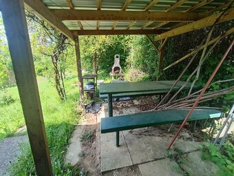 Predaj záhrady s chatkou v pôvodnom stave v OV,390m2-Budatín - 2