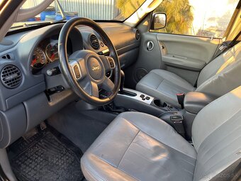 Jeep Cherokee Liberty KJ 3,7L V6 LPG - 2
