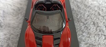 Predám model Ferrari J50 1:43 Looksmart - 2