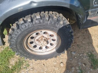 Predam na suzuki samurai disky r15 plus terenne gumy t3 - 2