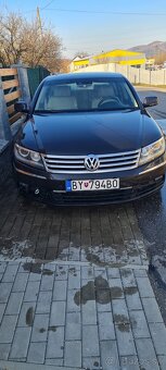 Volkswagen Phaeton - 2