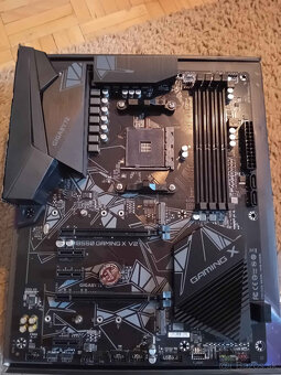 Herná doska Gigabyte B550 Gaming X V2, socket AM4 / záruka - 2