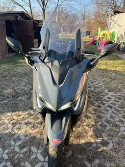 Yamaha T-max 560 Tech max - 2
