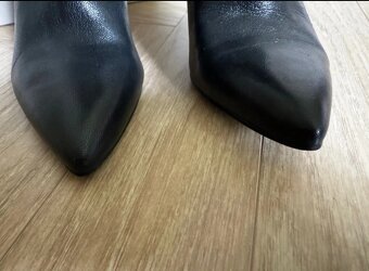 Kožené čižmy GUESS - 2